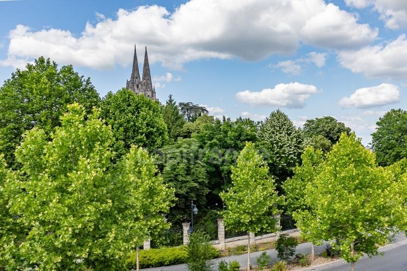 Maison bourgeoise - 396 m² - 12 pièces