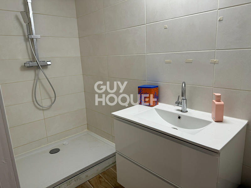 Immeuble - 6 pièces