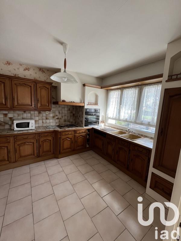 Maison - 134 m² - 8 pièces