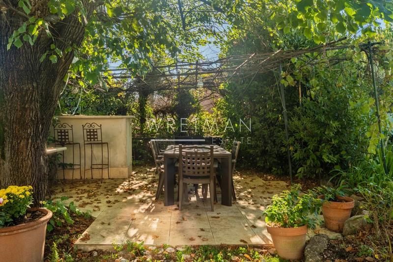 Villa - 191 m² - 6 pièces