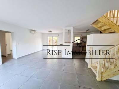 Villa - 125 m² - 6 pièces