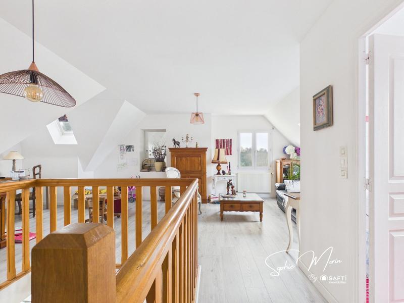 Maison - 140 m² - 6 pièces