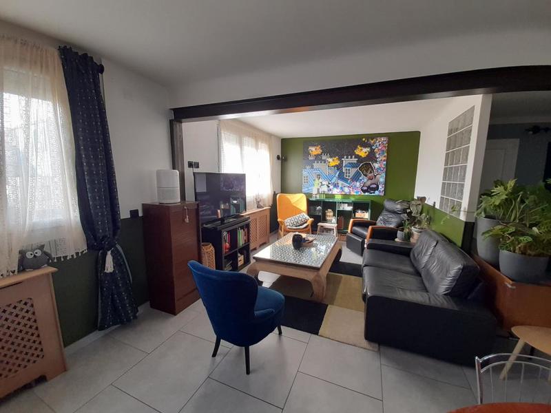 Maison - 166 m² - 8 pièces