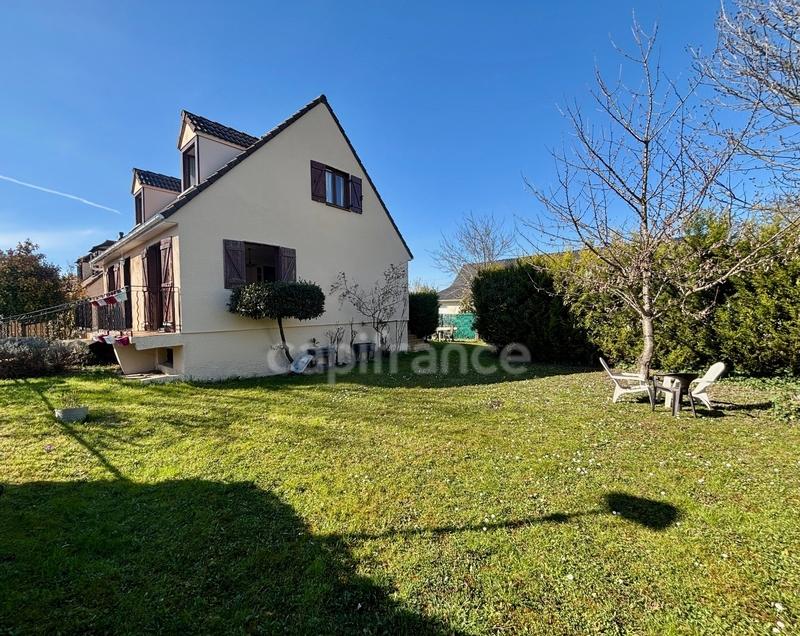 Maison - 102 m² - 6 pièces