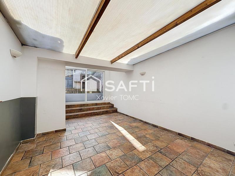 Maison - 217 m² - 8 pièces