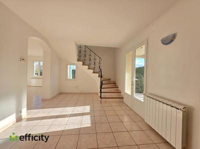 Maison - 83 m² - 3 pièces