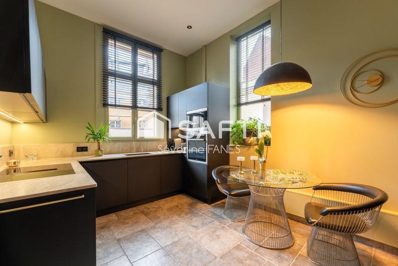 Appartement - 122 m² - 5 pièces