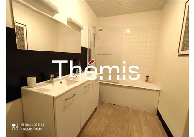 Appartement - 81 m² - 5 pièces