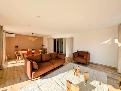 Appartement - 88 m² - 3 pièces