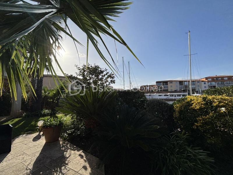 Appartement - 120 m² - 5 pièces