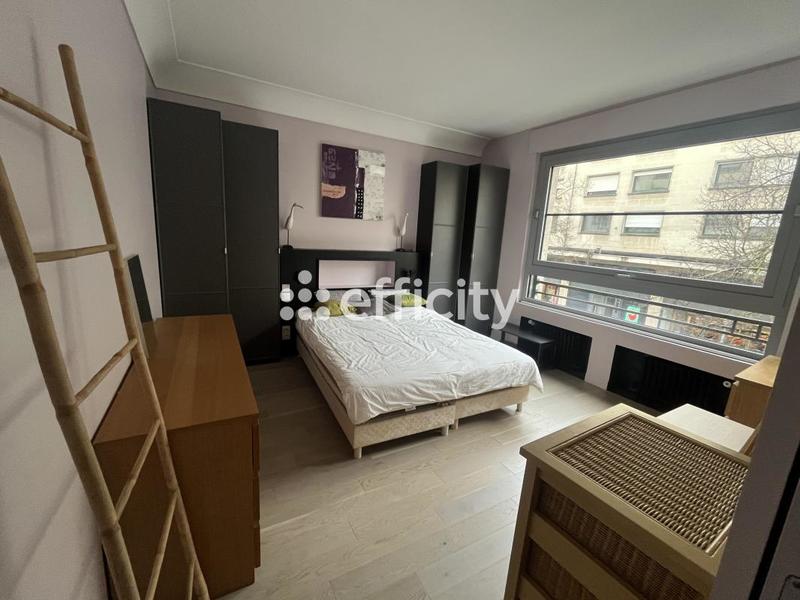 Appartement - 108 m² - 5 pièces