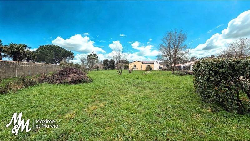 Terrain - 1 067 m²
