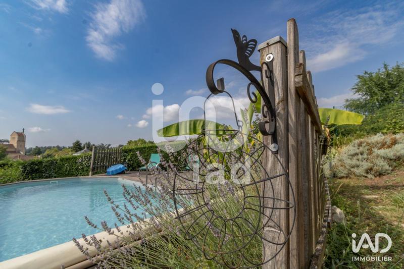 Maison - 110 m² - 4 pièces