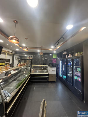 Fonds de commerce - Magasins - 47 m²