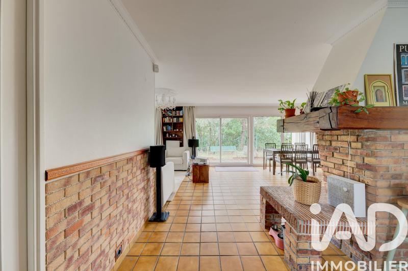 Maison - 121 m² - 5 pièces