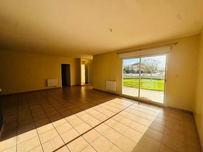 Maison - 125 m² - 5 pièces