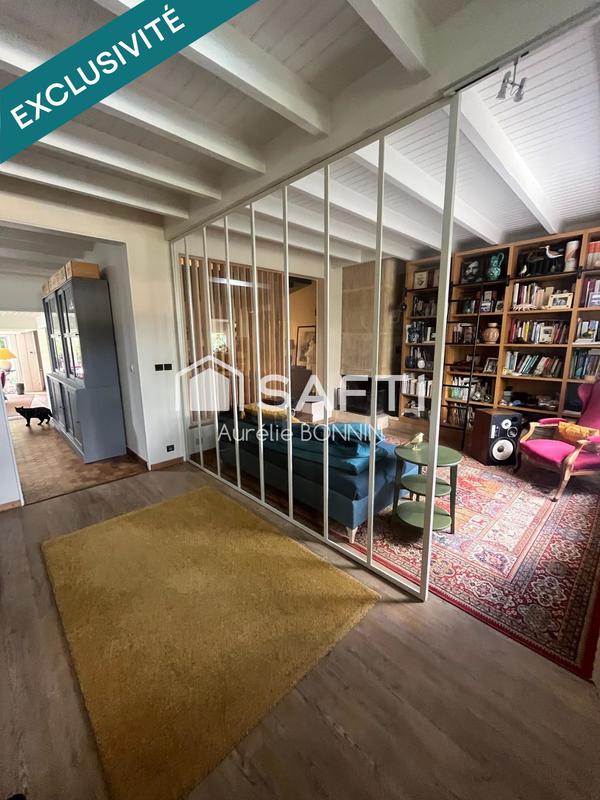 Maison - 157 m² - 9 pièces