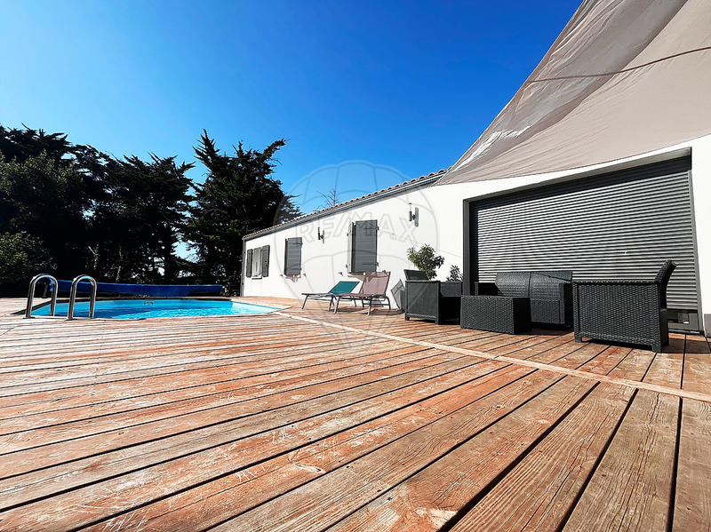 Maison - 143 m² - 6 pièces