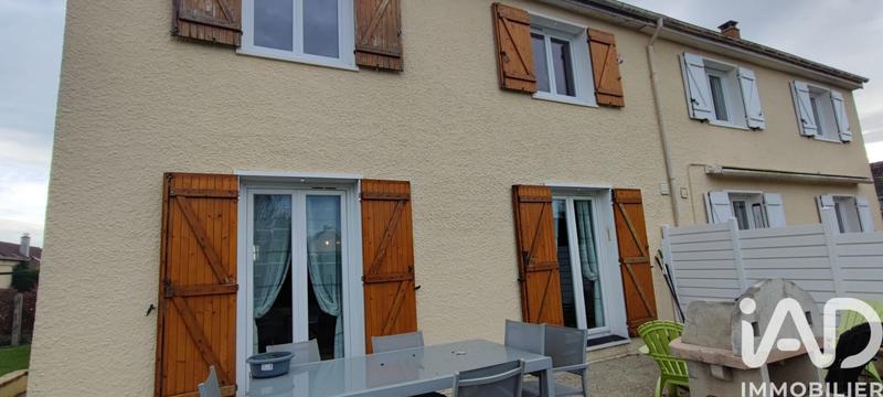 Maison - 88 m² - 4 pièces
