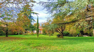 Maison - 138 m² - 5 pièces