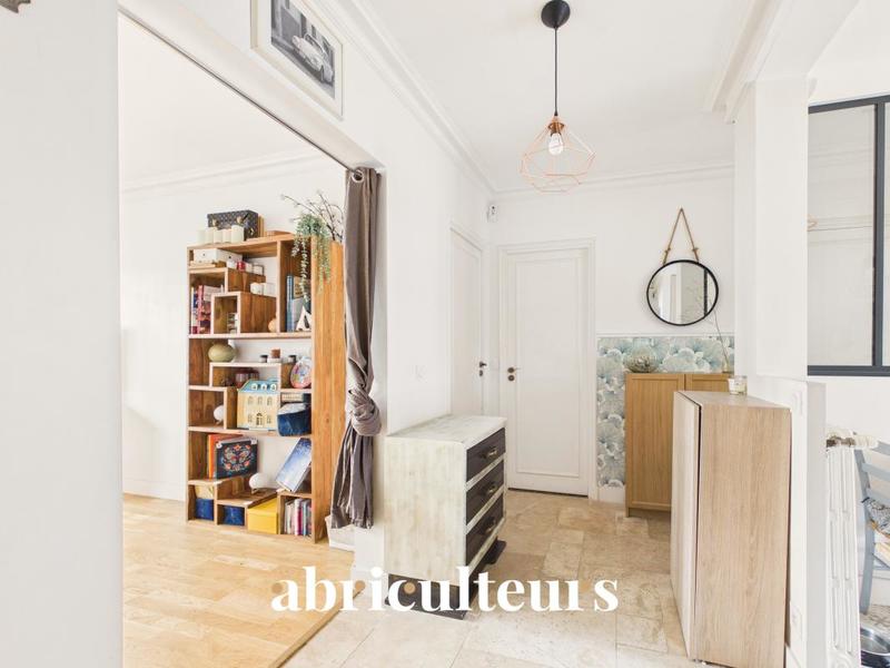 Appartement ancien - 65 m² - 3 pièces