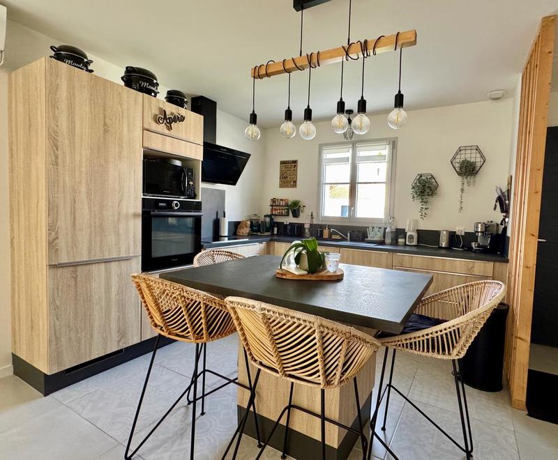 Maison - 76 m² - 3 pièces