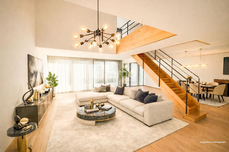 Loft - 121 m² - 5 pièces