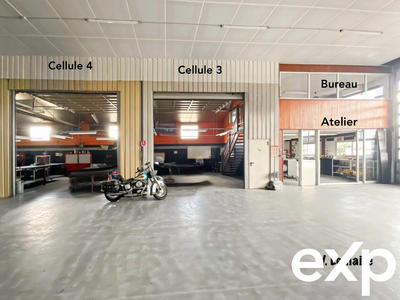 Local commercial - 156 m² - 4 pièces