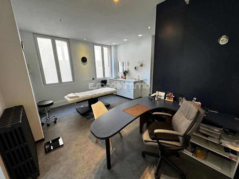 Local commercial - 119 m²