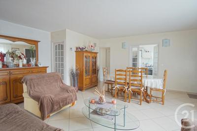 Pavillon - 109 m² - 5 pièces