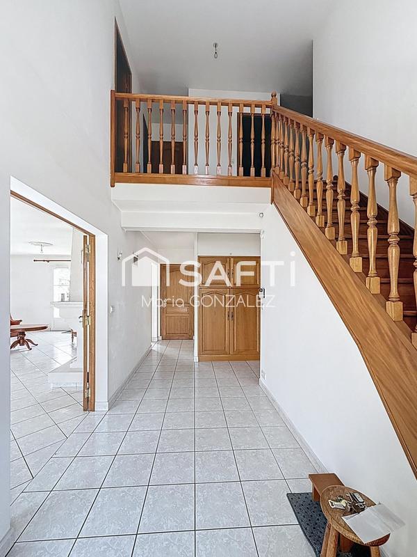 Maison - 191 m² - 7 pièces