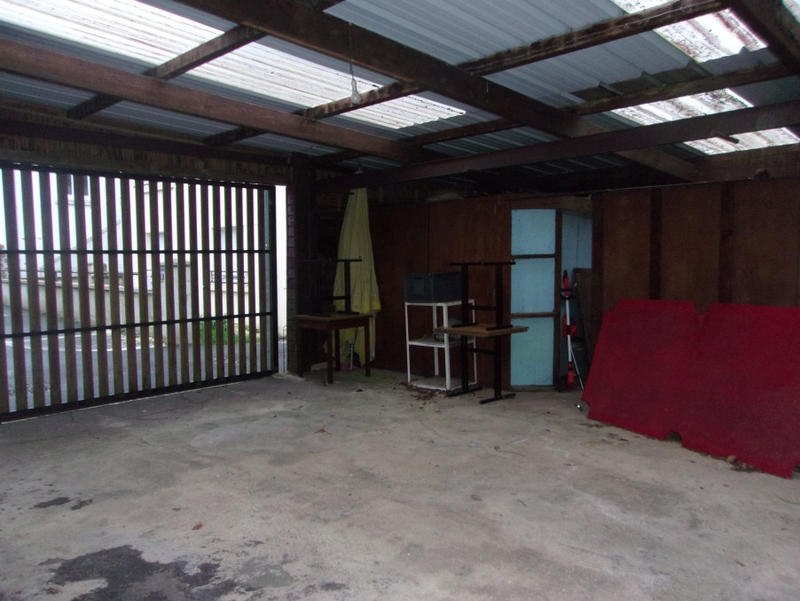 Immeuble - 114 m² - 7 pièces