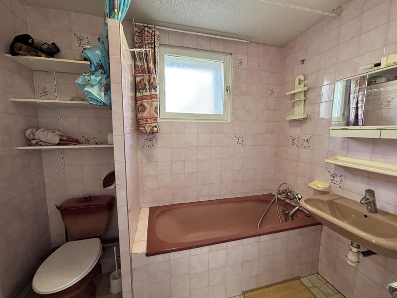 Maison - 92 m² - 5 pièces