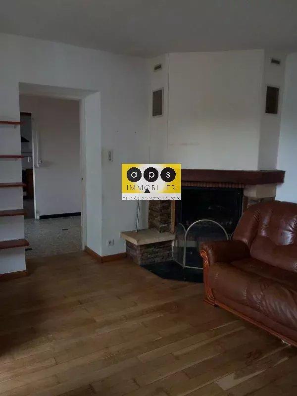 Propriété - 132 m² - 4 pièces