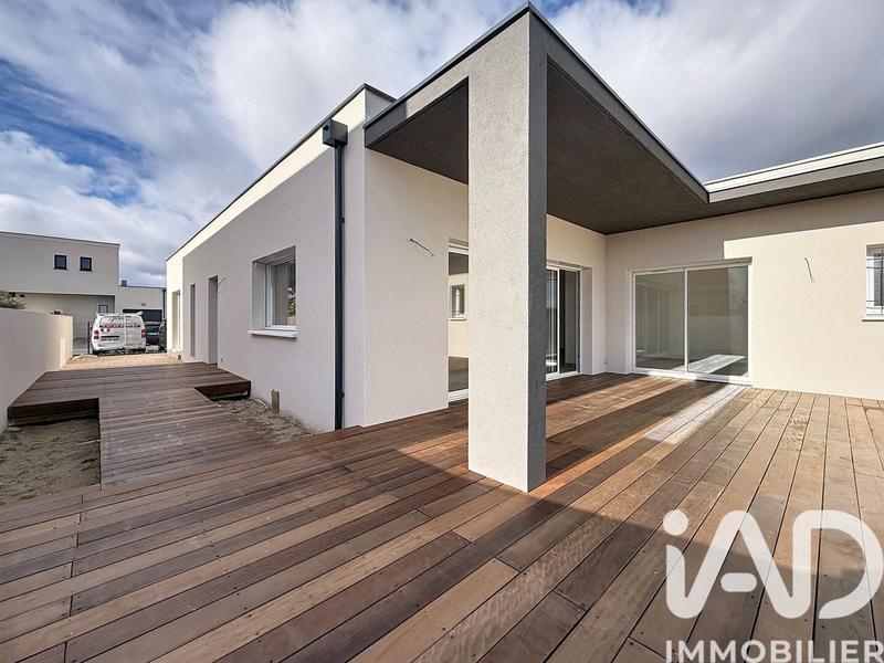 Maison - 138 m² - 4 pièces