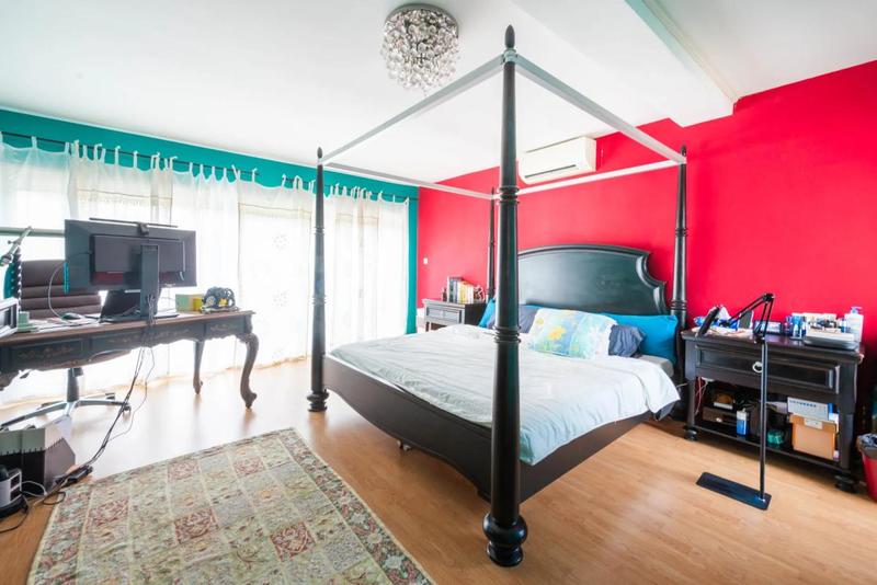 Maison - 162 m² - 7 pièces