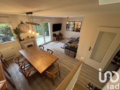 Maison - 88 m² - 4 pièces