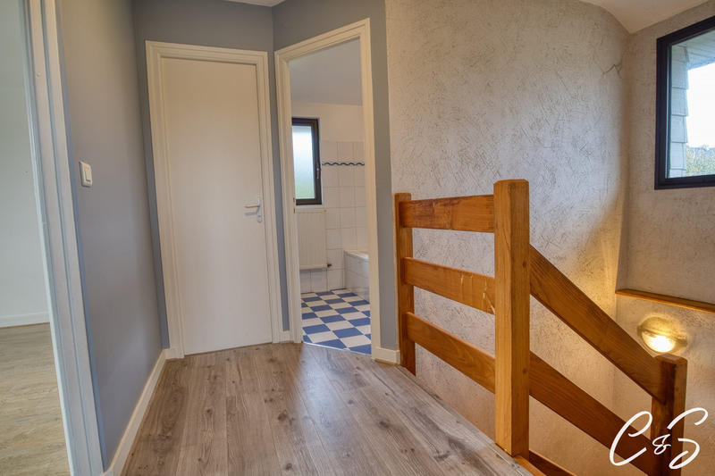 Maison - 136 m² - 6 pièces