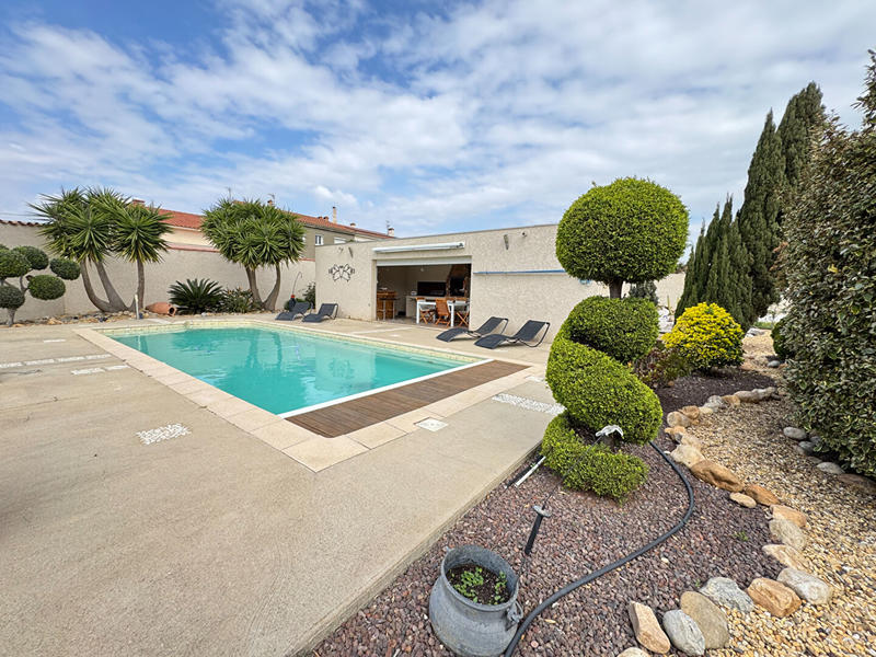 Villa - 163 m² - 6 pièces