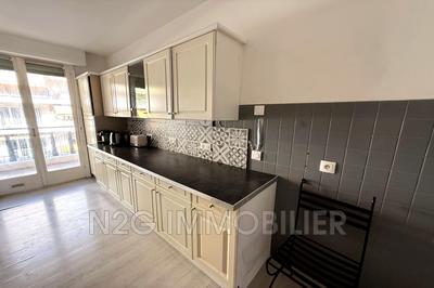 Appartement - 115 m² - 4 pièces