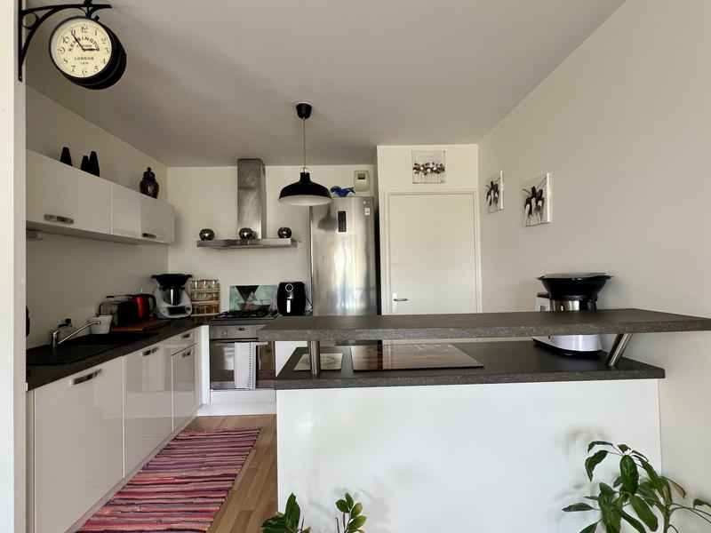 Appartement - 81 m² - 4 pièces