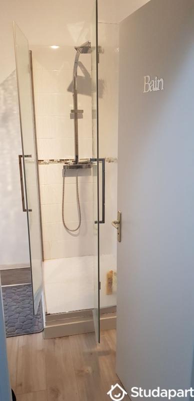 Chambre - 15 m² - 1 pièce