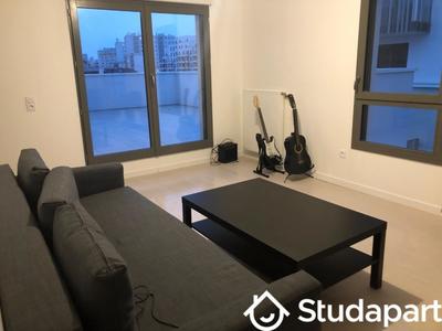 Chambre - 12 m² - 1 pièce