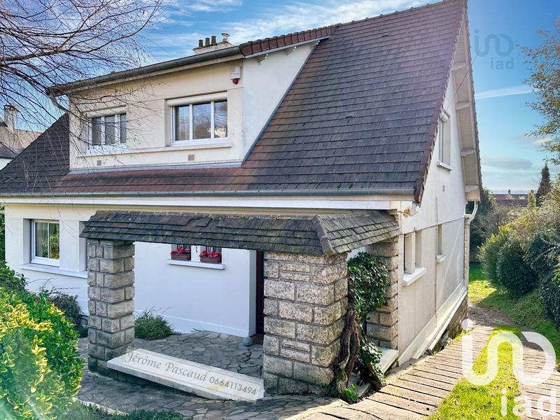 Maison - 180 m² - 7 pièces