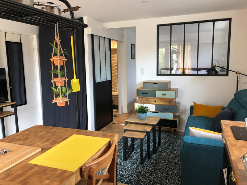 Maison - 246 m² - 10 pièces