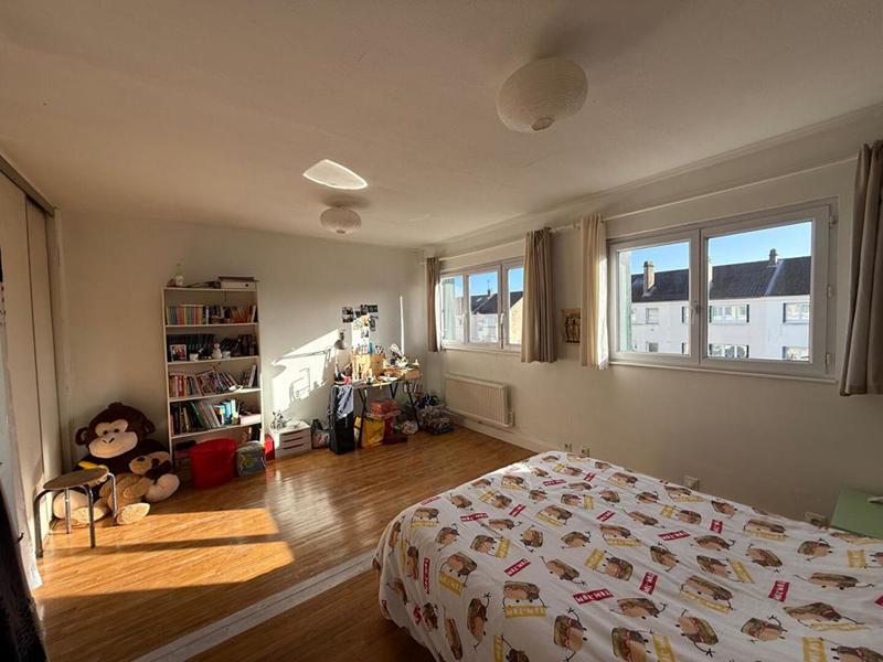 Maison - 130 m² - 7 pièces