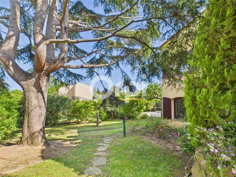 Maison - 192 m² - 5 pièces