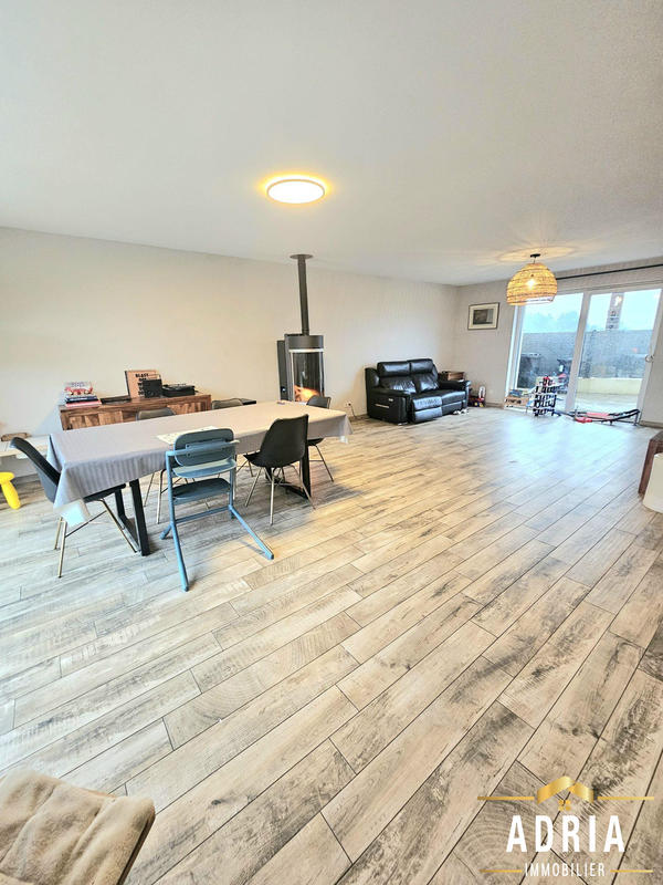 Maison - 165 m² - 5 pièces