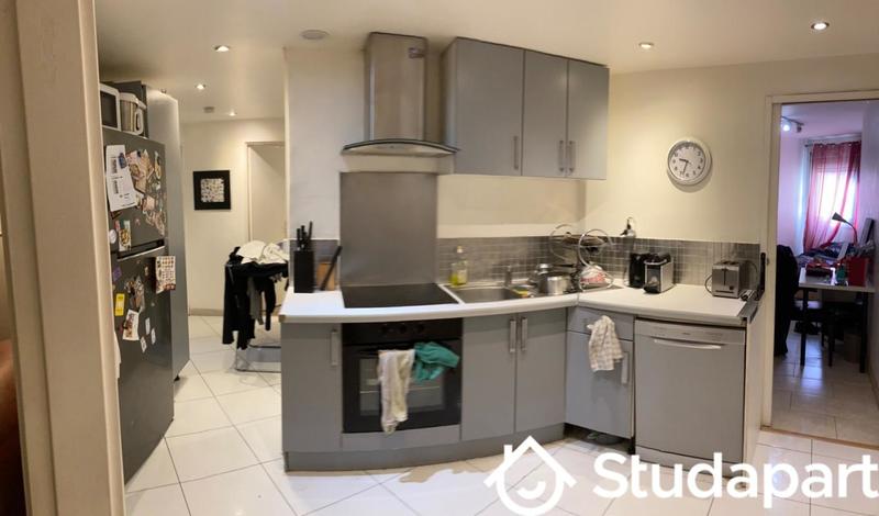 Chambre - 14 m² - 1 pièce