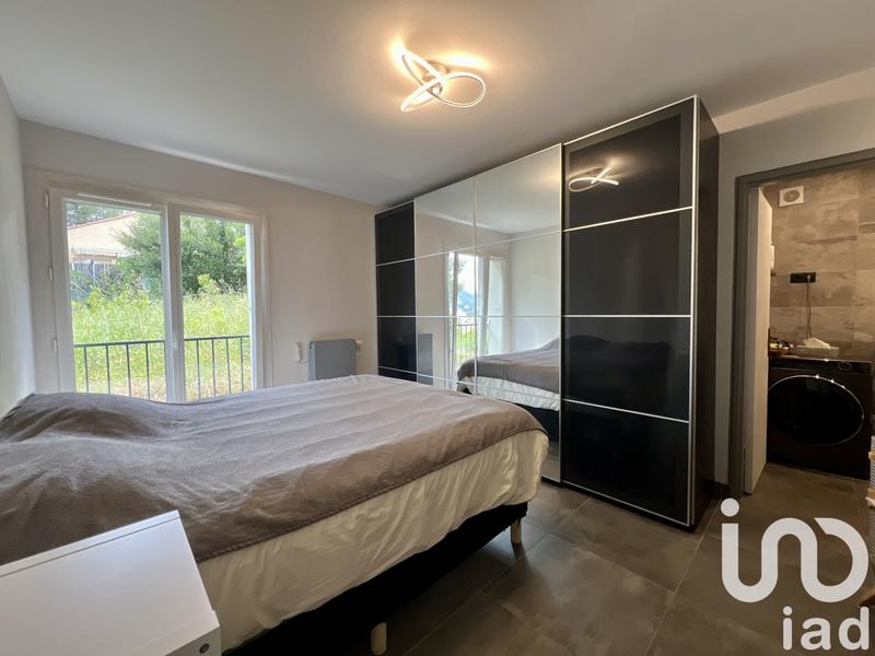 Appartement - 94 m² - 5 pièces